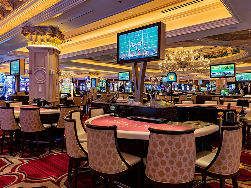 Slots At Internet Casino Versus Live Slots